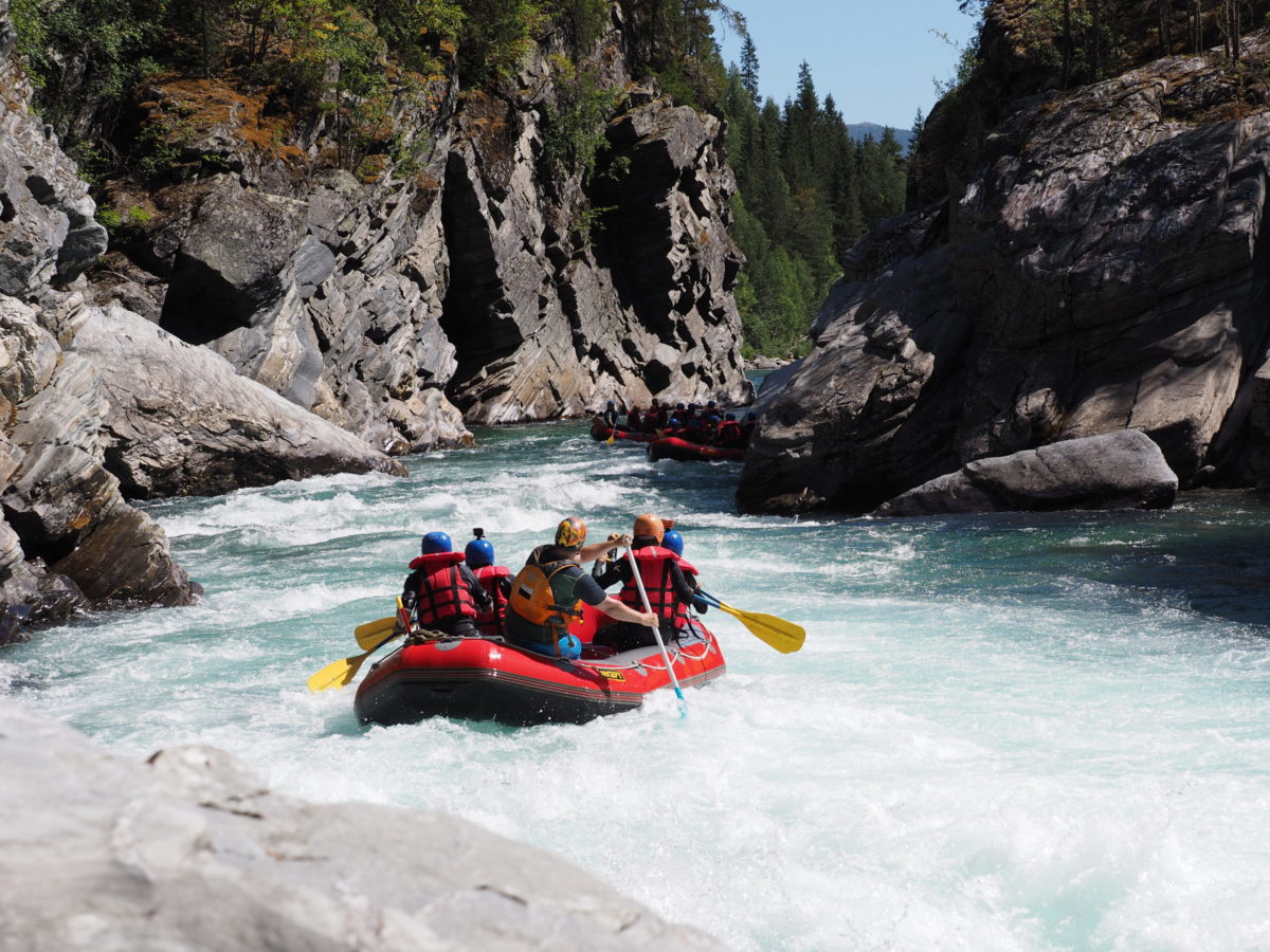 Read more about the article Heidal Rafting